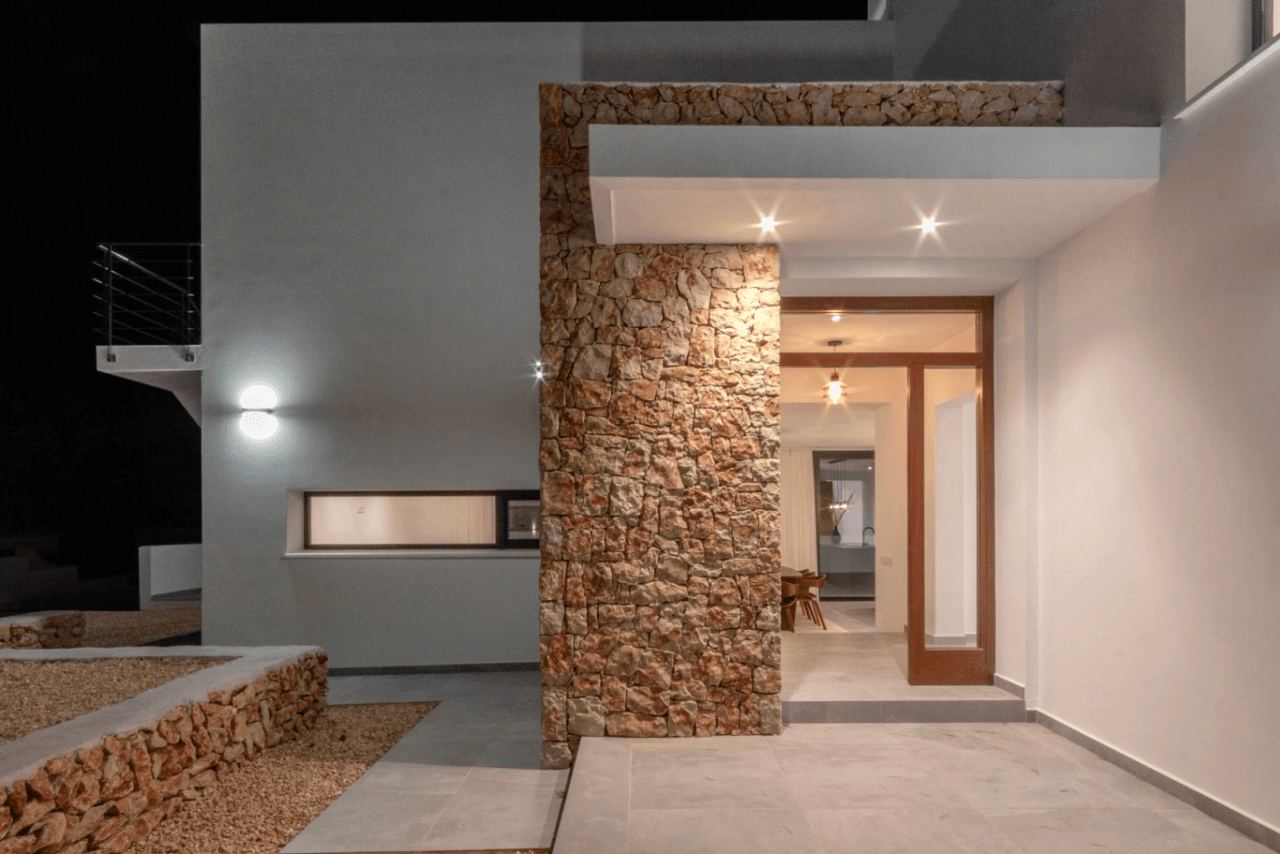 Villa rénovée de style Ibiza à vendre à Balcón al Mar Javea, Costa Blanca