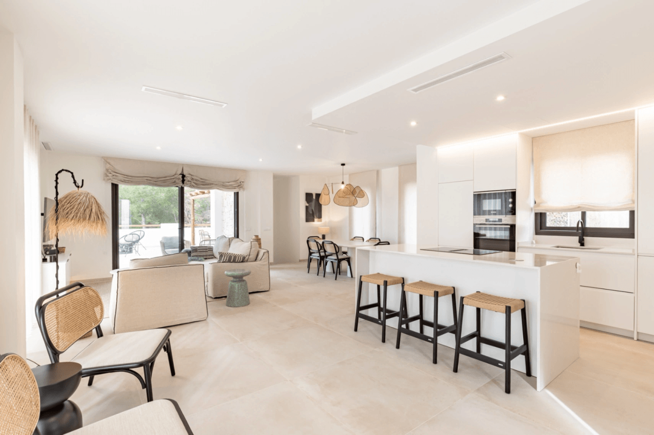 Exclusiva villa de obra nueva en estilo ibicenco en la urbanización San Jaime Benissa