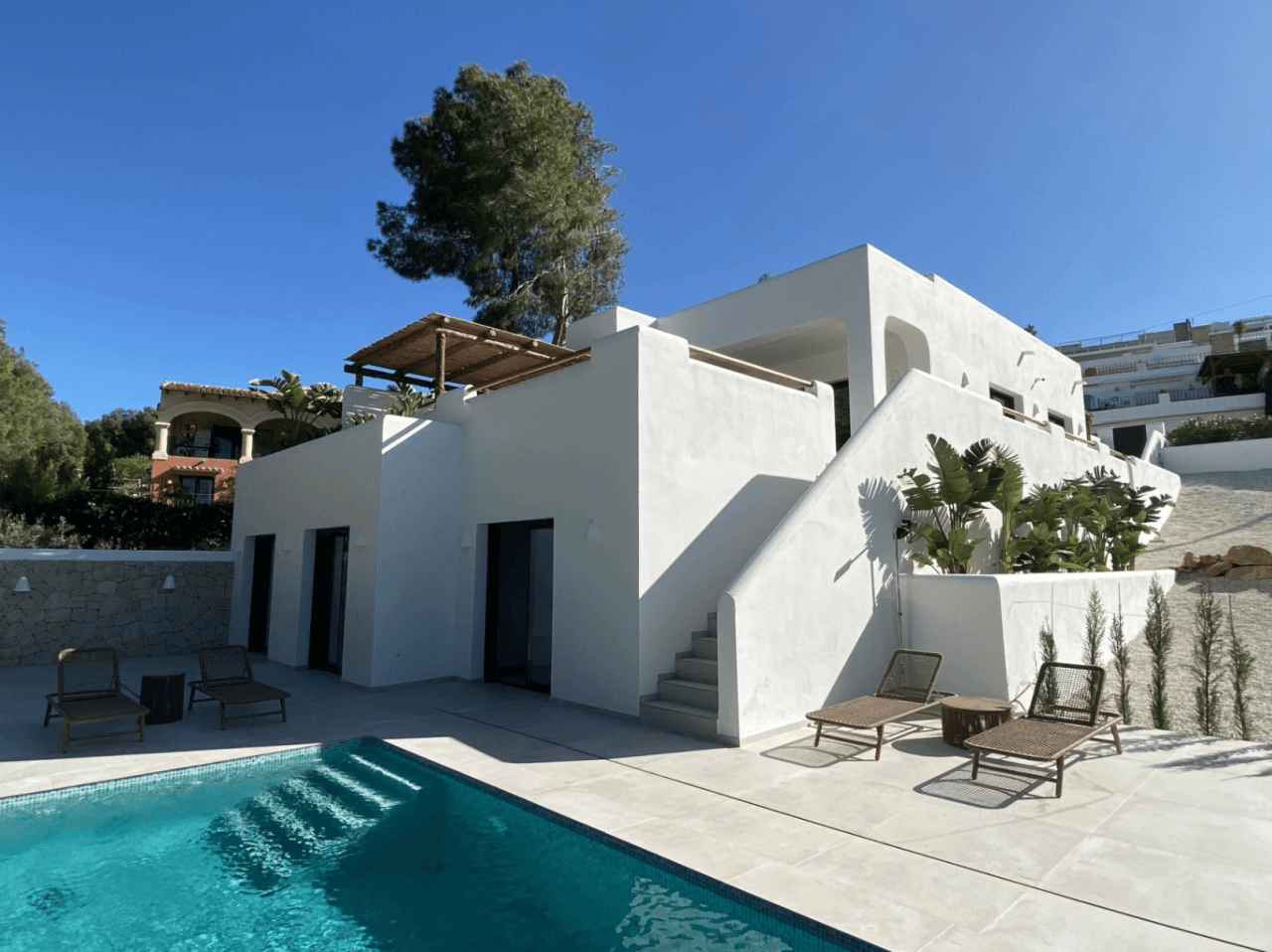 Exclusiva villa de obra nueva en estilo ibicenco en la urbanización San Jaime Benissa