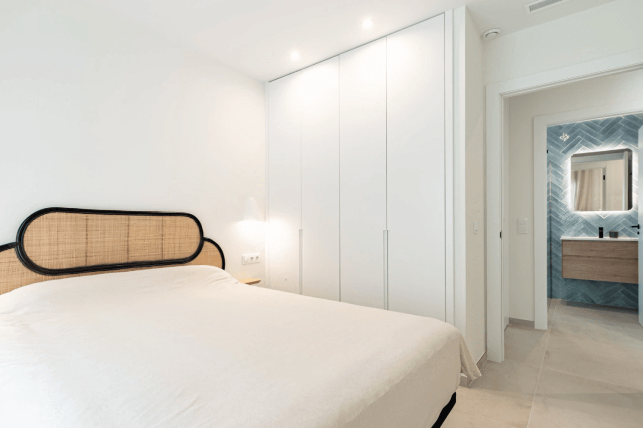 Exclusiva villa de obra nueva en estilo ibicenco en la urbanización San Jaime Benissa