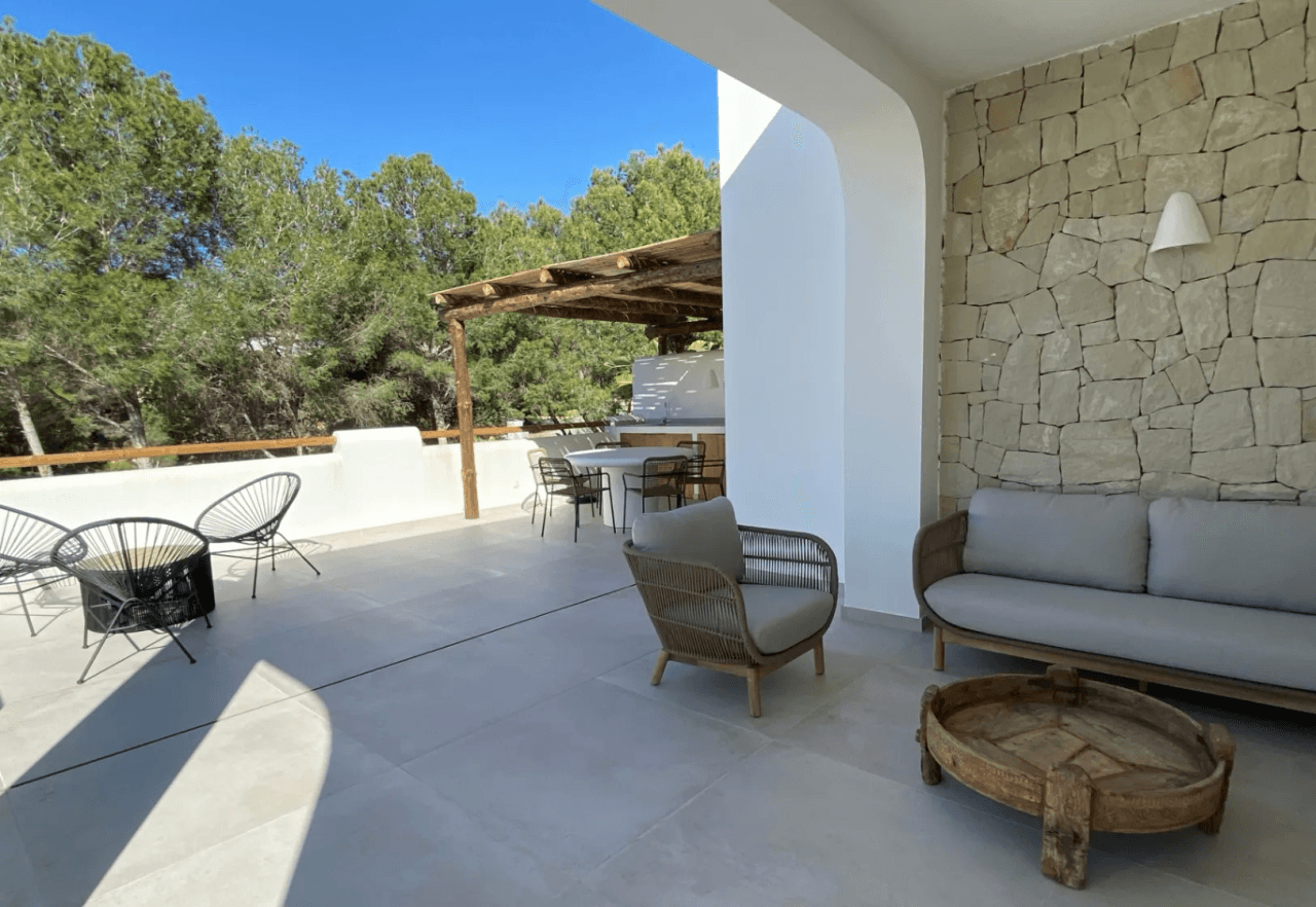 Exclusiva villa de obra nueva en estilo ibicenco en la urbanización San Jaime Benissa
