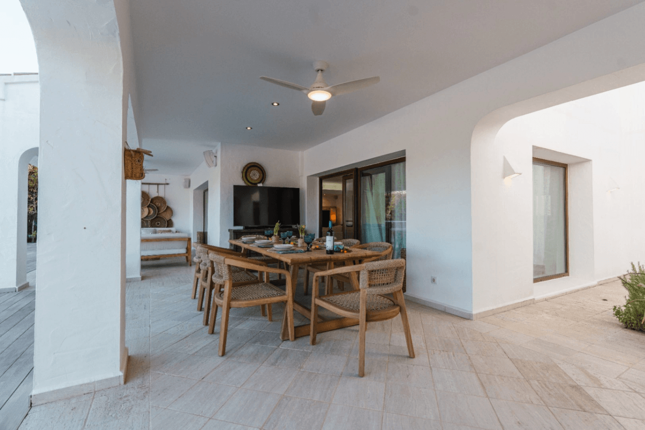 Vente d'une villa de style ibicenco à Moraira | Arnella