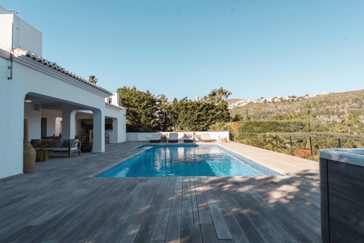 Vente d'une villa de style ibicenco à Moraira | Arnella