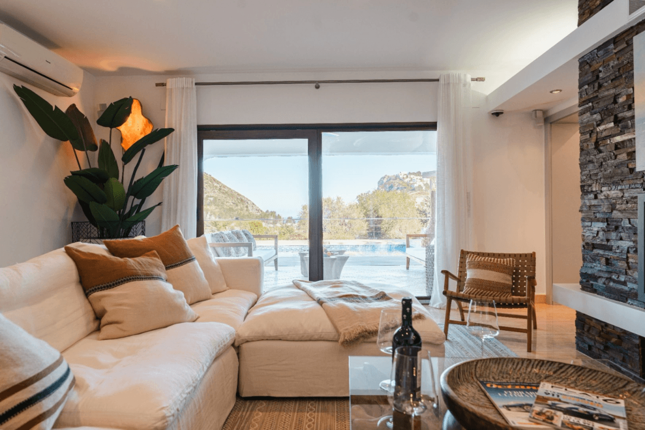 Vente d'une villa de style ibicenco à Moraira | Arnella