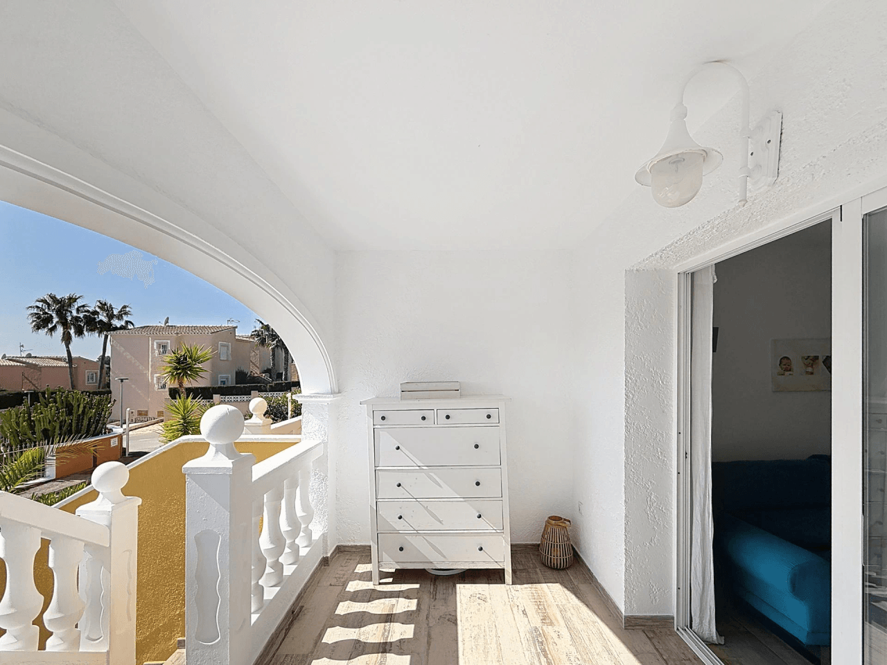 Cumbre del Sol appartement duplex rénové à Pueblo de la Paz