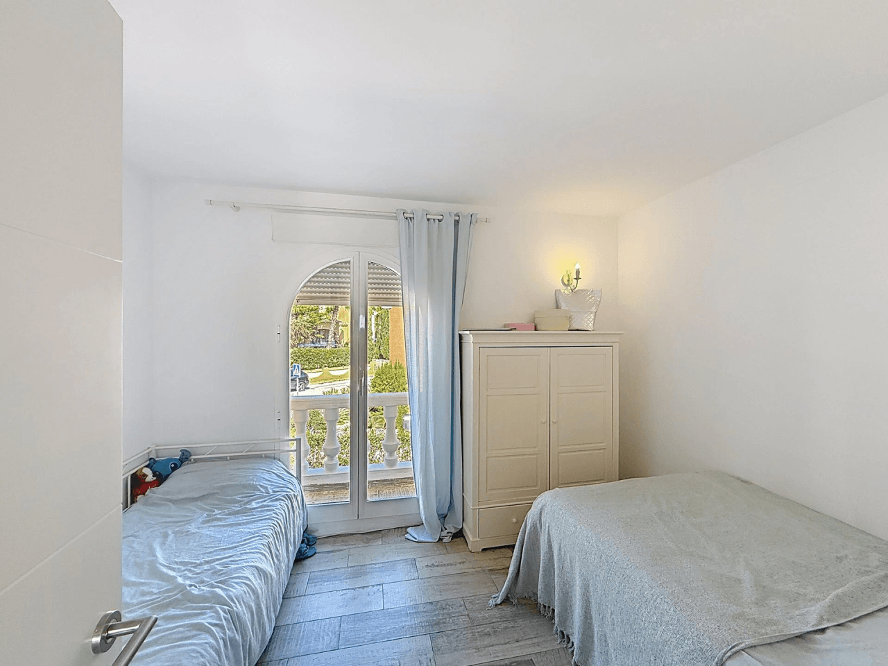 Cumbre del Sol appartement duplex rénové à Pueblo de la Paz