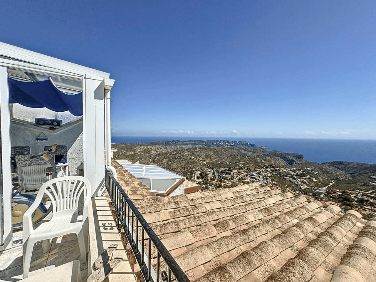 Cumbre del Sol appartement avec des vues spectaculaires sur la mer à Pueblo Panorama
