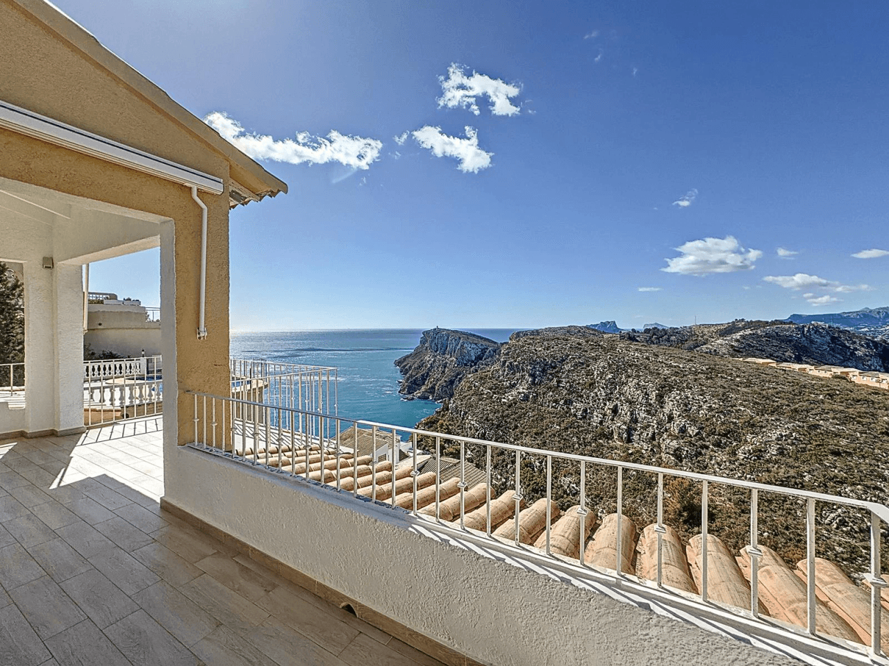 Villa Cumbre del Sol avec des vues spectaculaires