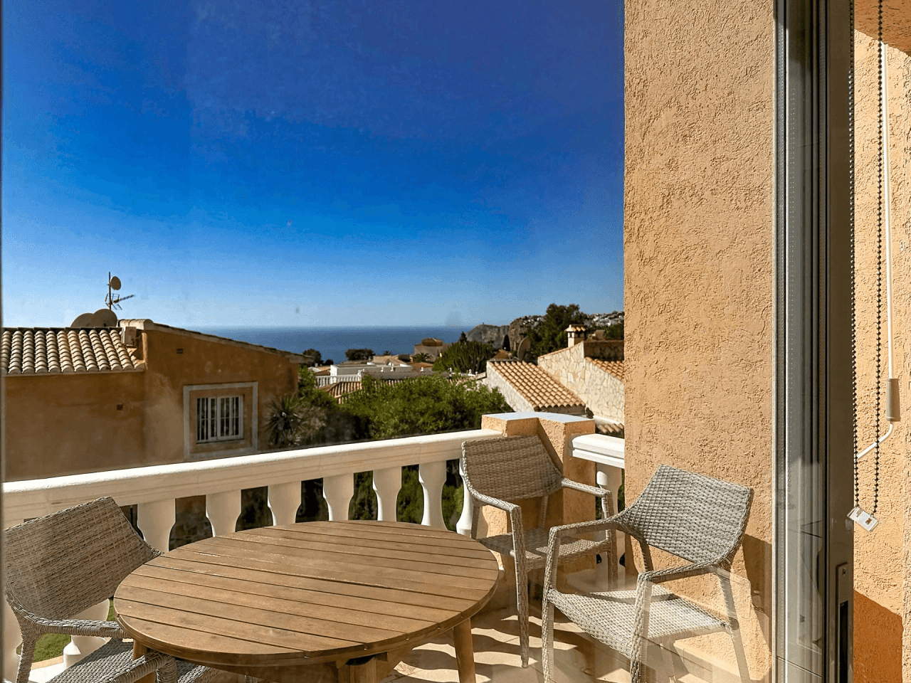 Appartement rénové à Cumbre del Sol avec vue sur la mer