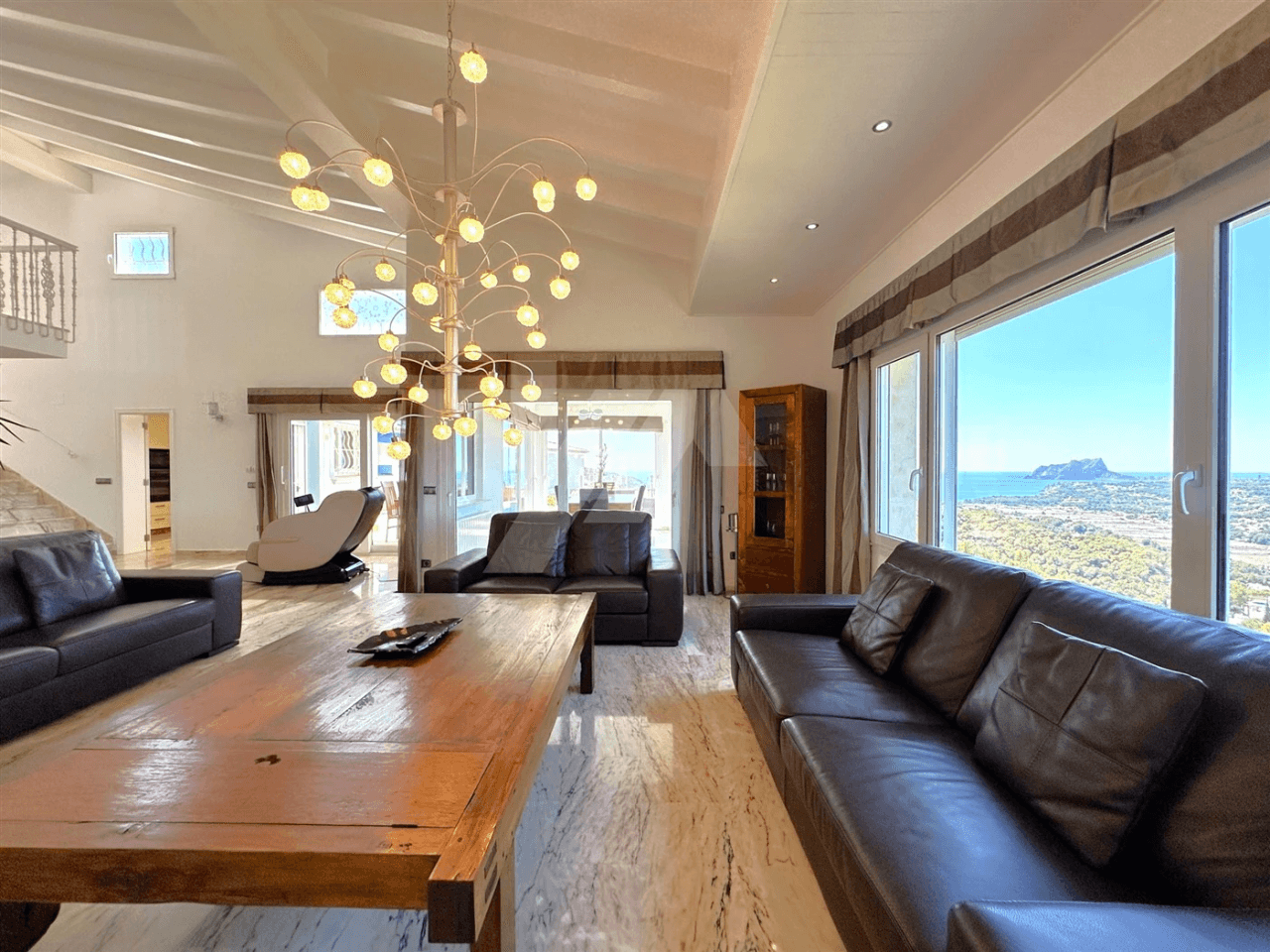 Villa exceptionnelle à vendre avec vue sur la mer à Moraira.