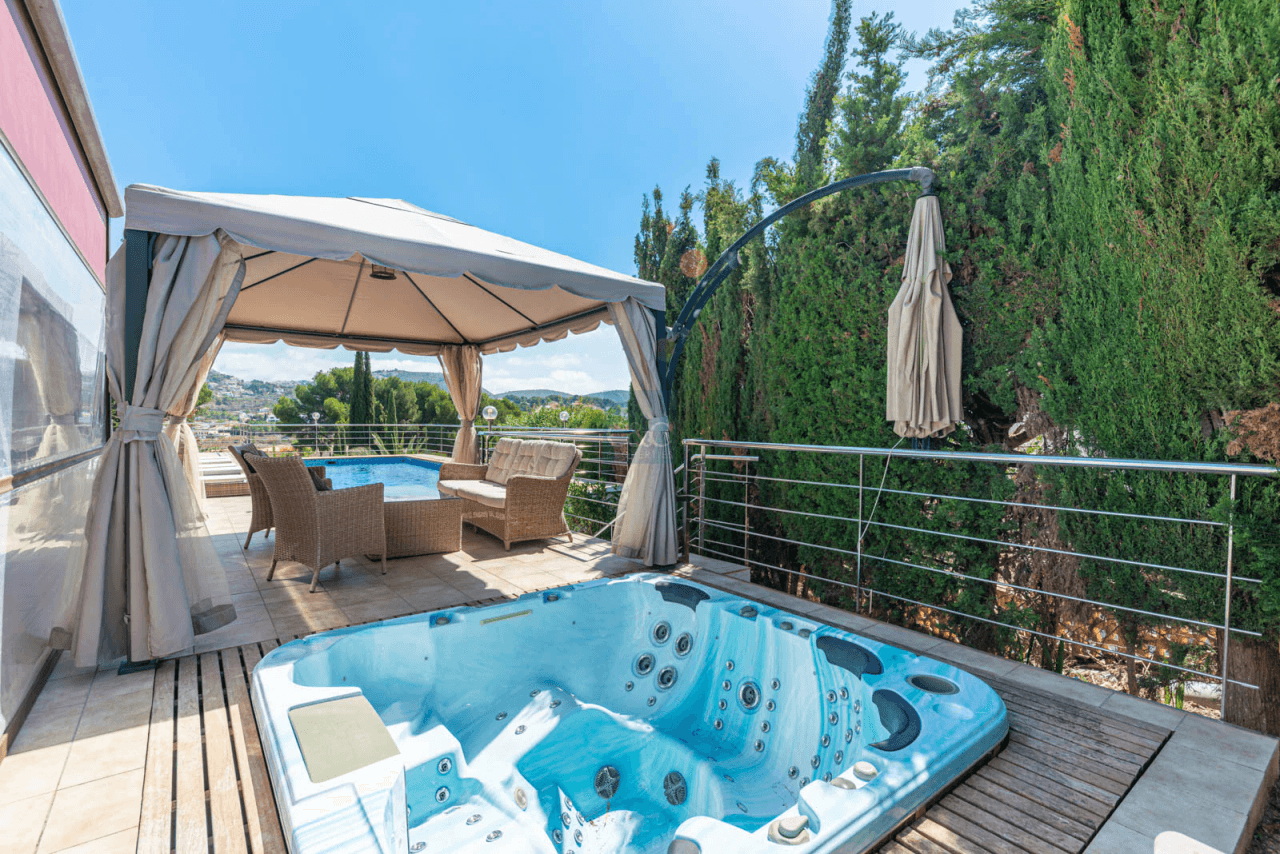 Villa avec vue sur la mer à 900m de la plage