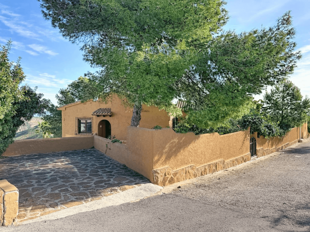 Villa Cumbre del Sol avec piscine privée et vue sur la mer