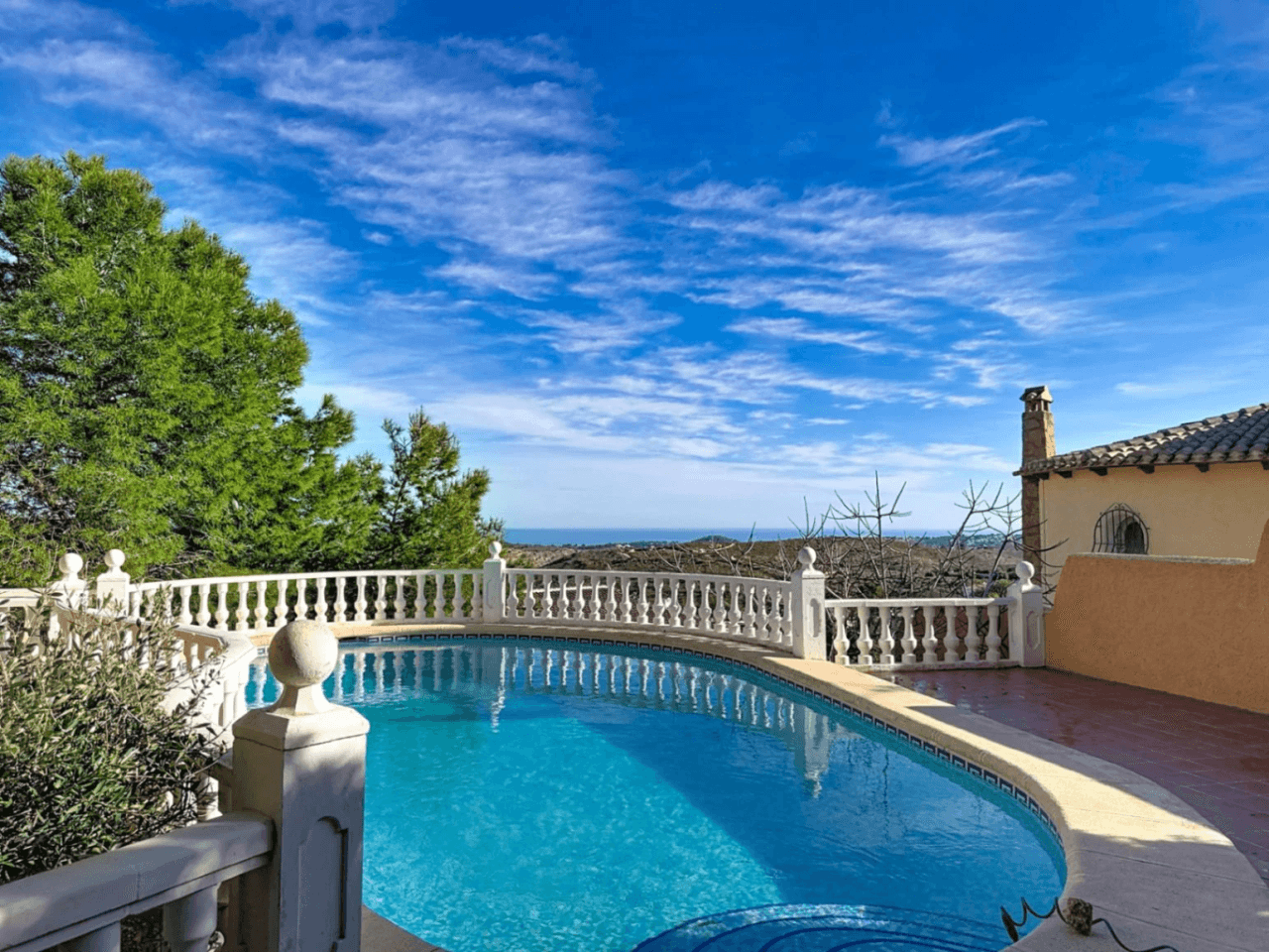 Villa Cumbre del Sol avec piscine privée et vue sur la mer