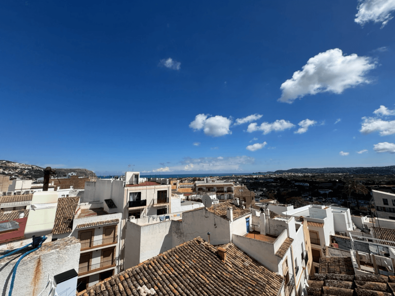 Oportunidad única en el corazón de Jávea – Casa de pueblo para reformar