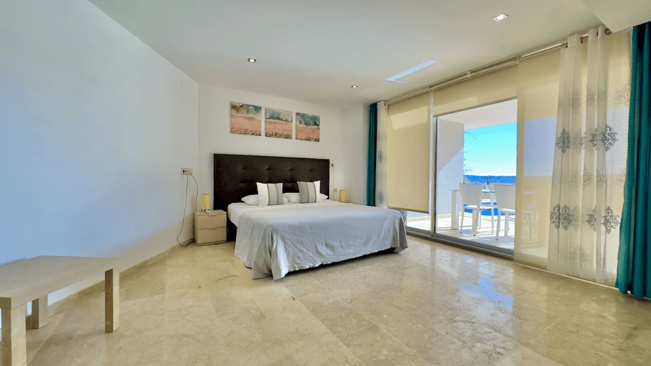 Villa moderne à vendre à La Corona avec vue sur la mer - Javea