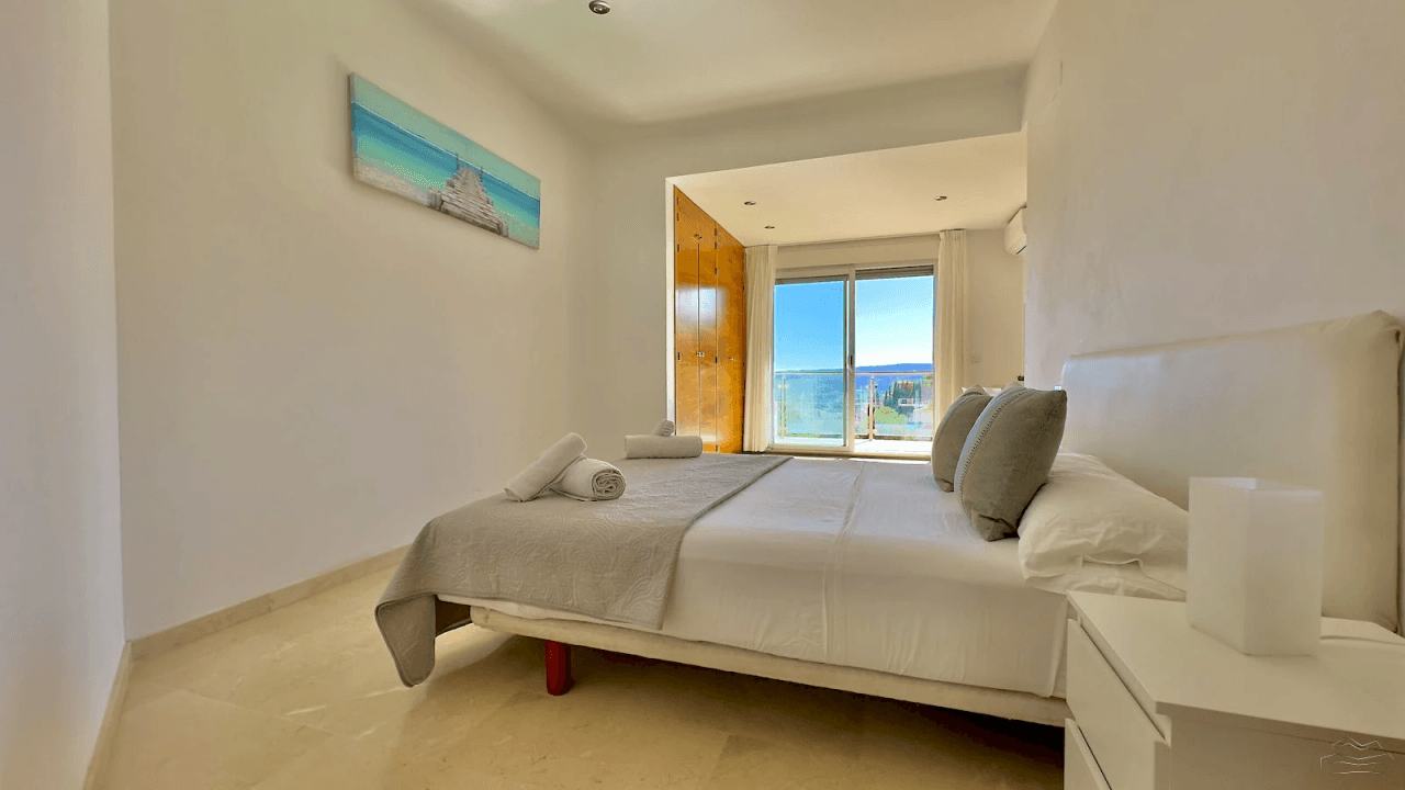 Villa moderne à vendre à La Corona avec vue sur la mer - Javea