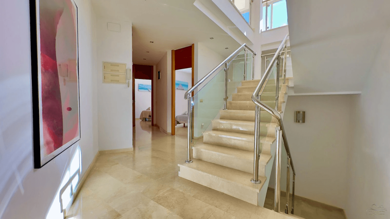 Villa moderne à vendre à La Corona avec vue sur la mer - Javea