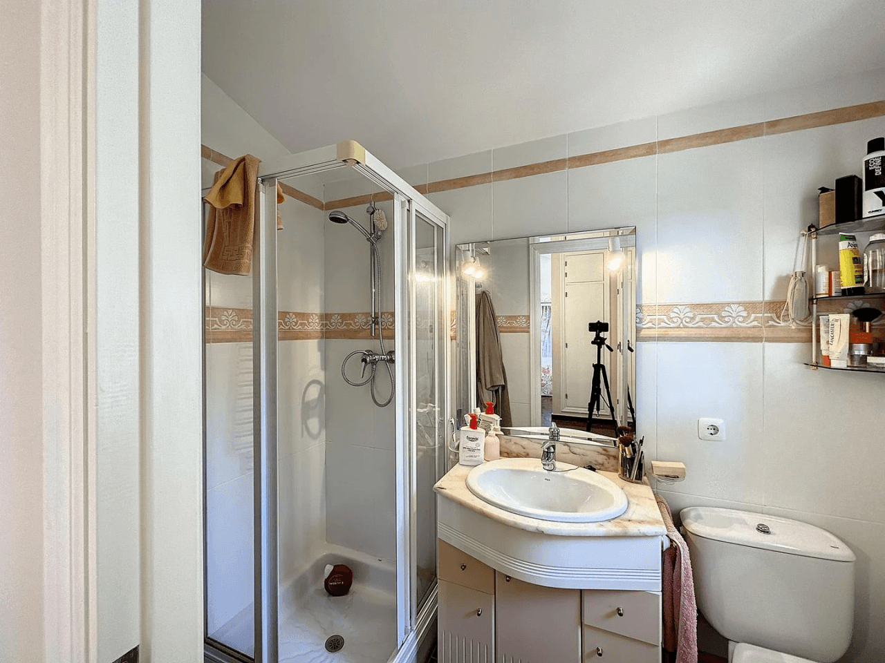 Villa Cumbre del Sol avec piscine privée proche de tous les services