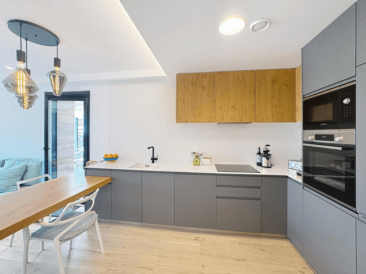 Impressionnant penthouse moderne à Cumbre del Sol avec vues panoramiques dans les Jardins de Montecala