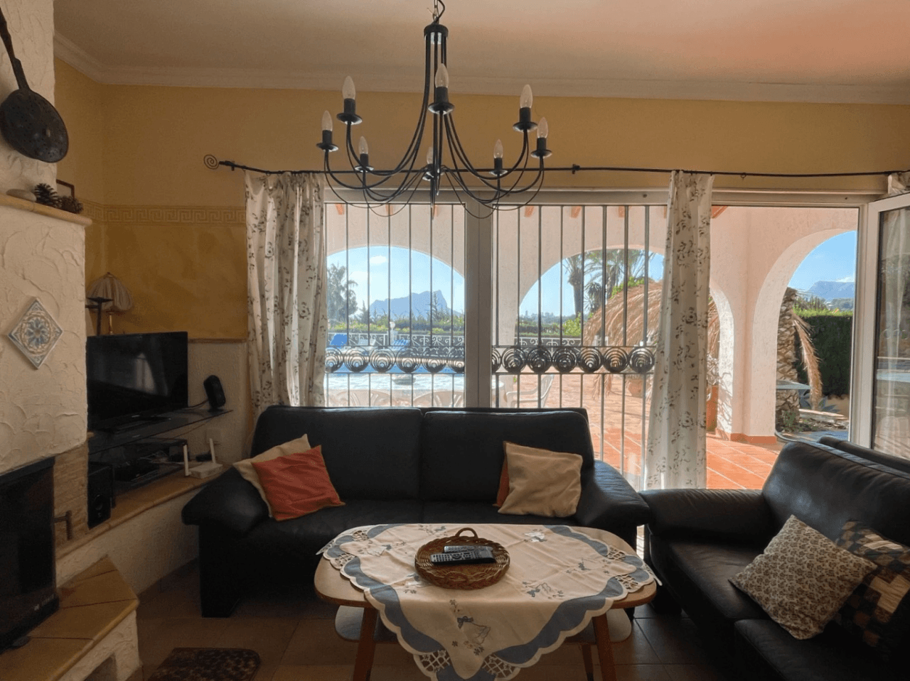 Villa de plain-pied à vendre avec une vue mer magnifique, à proximité des commodités à San Jaime, Benissa