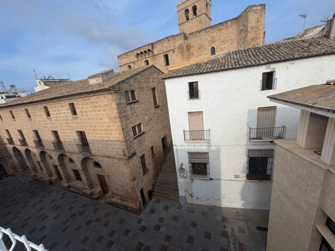 Oportunidad única en el corazón de Jávea – Casa de pueblo para reformar