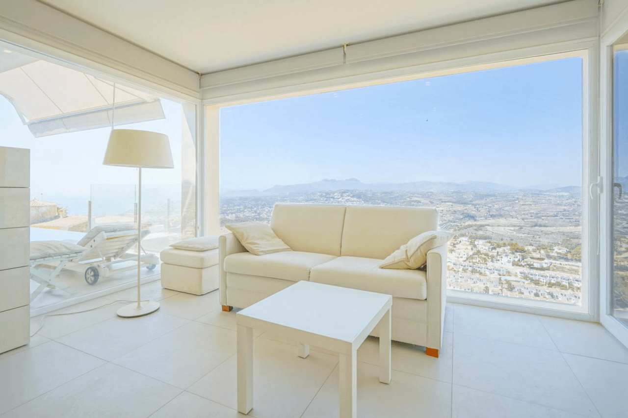 Villa moderne Cumbre del Sol avec vue sur la mer