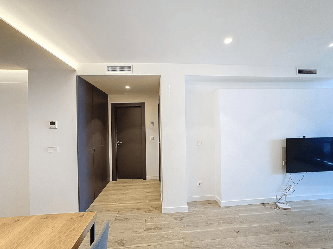 Cumbre del Sol, appartement moderne avec jardin privé