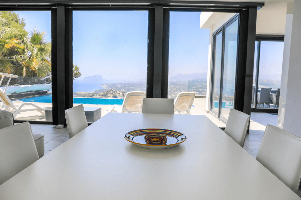 Villa moderne avec vue panoramique