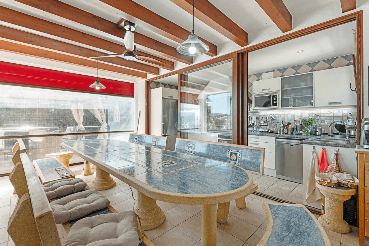 Villa avec vue sur la mer à 900m de la plage