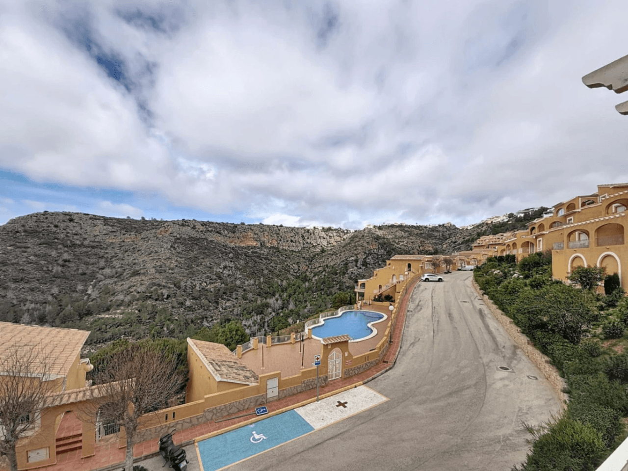 Cumbre del Sol appartement dans le Pueblo Montecala