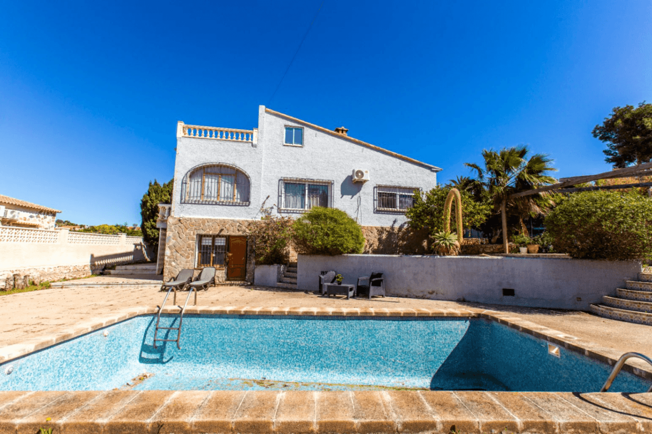 Villa à fort potentiel à vendre à Calpe