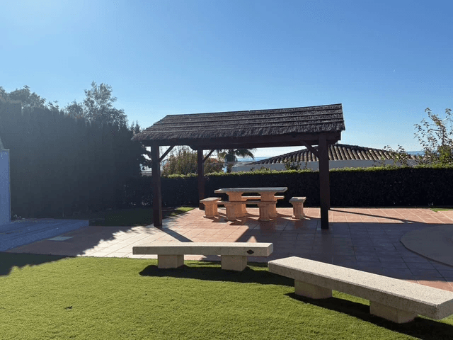 Apartamento en primera línea con vista al mar en venta en Platgetes, Moraira