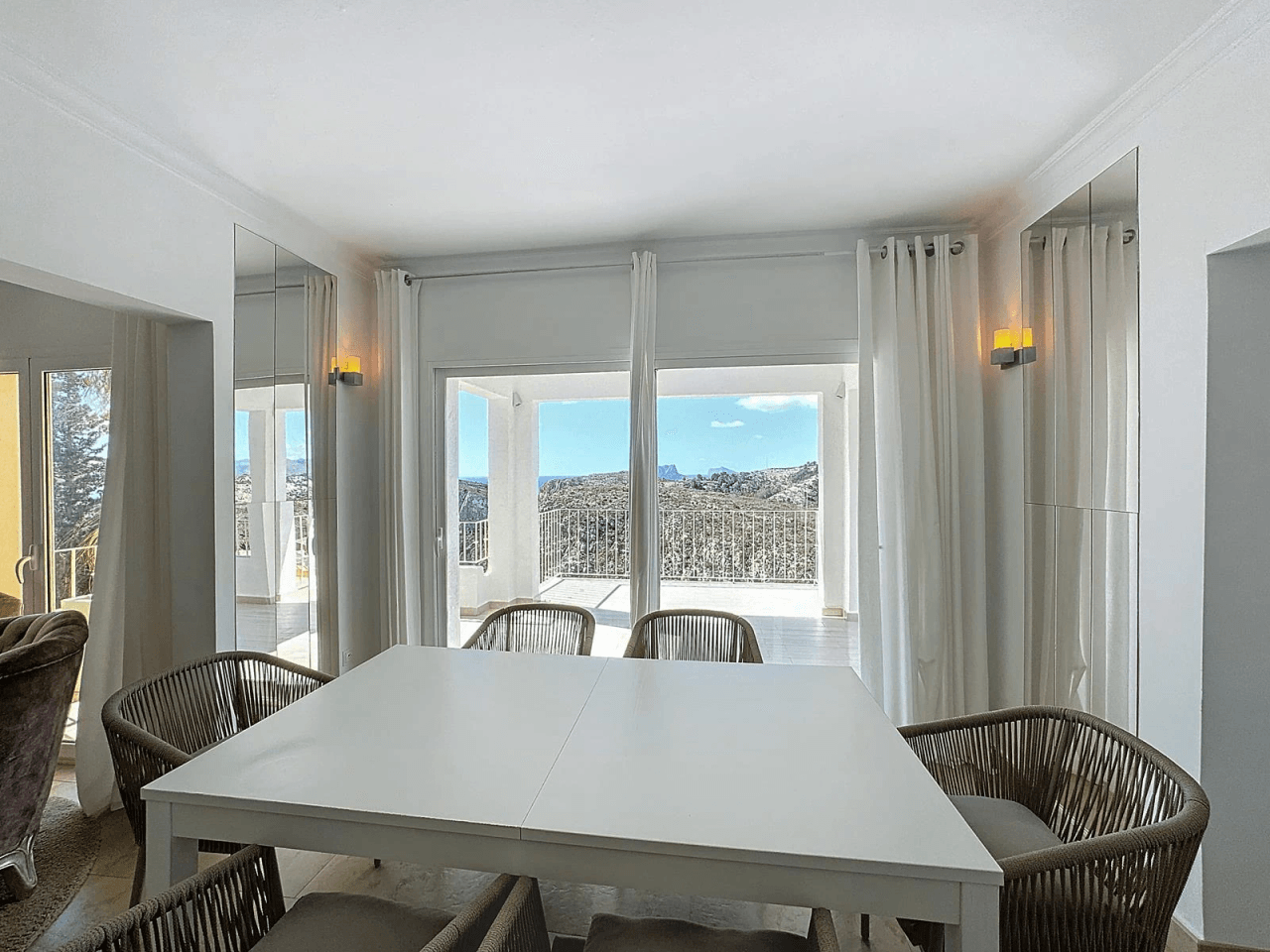Villa Cumbre del Sol avec des vues spectaculaires