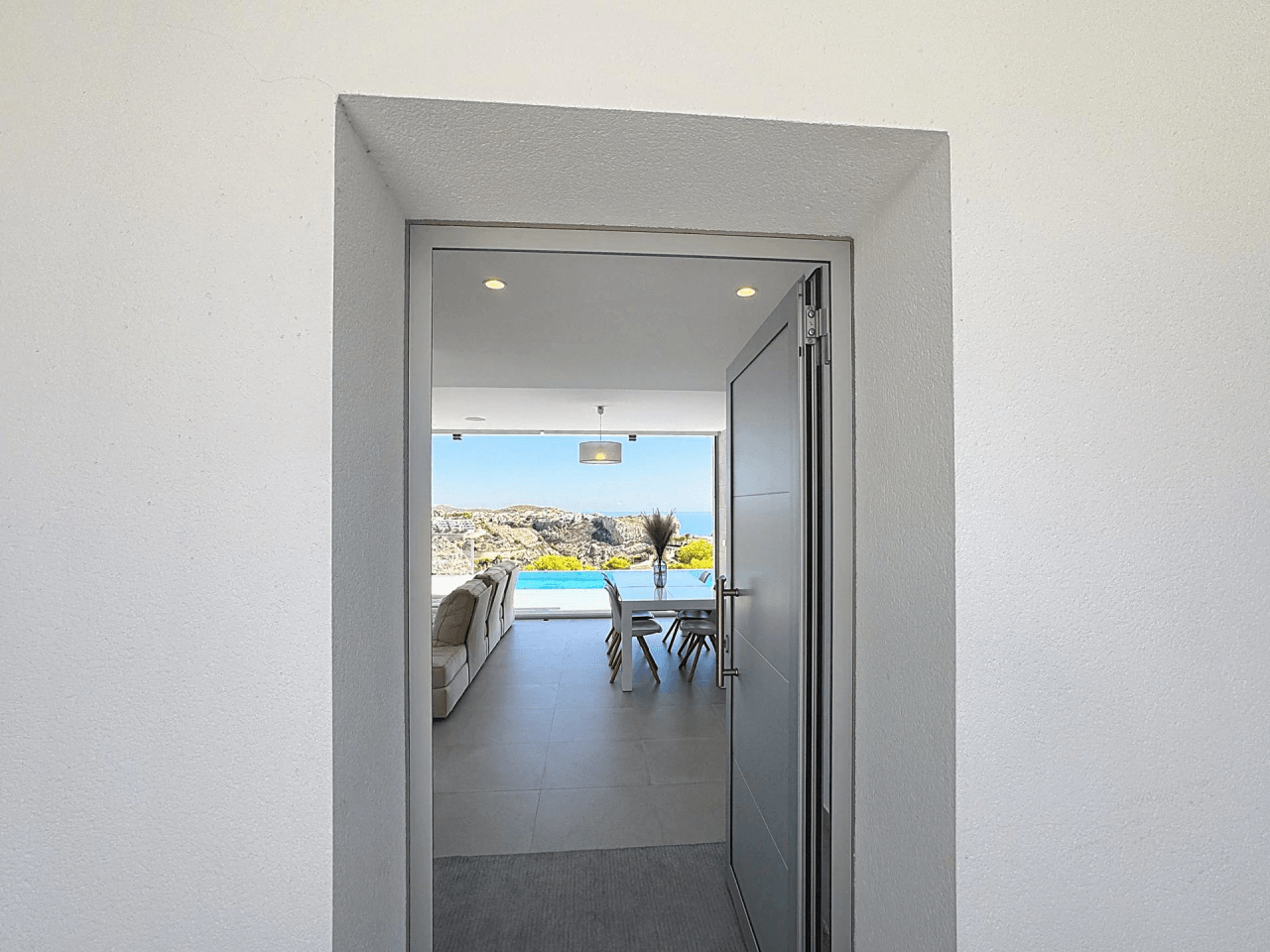 Villa moderne Cumbre del Sol avec vue sur la mer et piscine privée