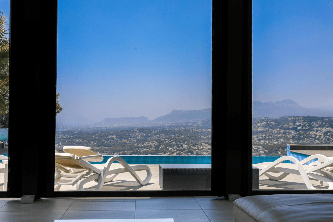 Villa moderne avec vue panoramique