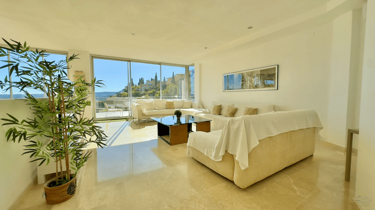 Villa moderne à vendre à La Corona avec vue sur la mer - Javea