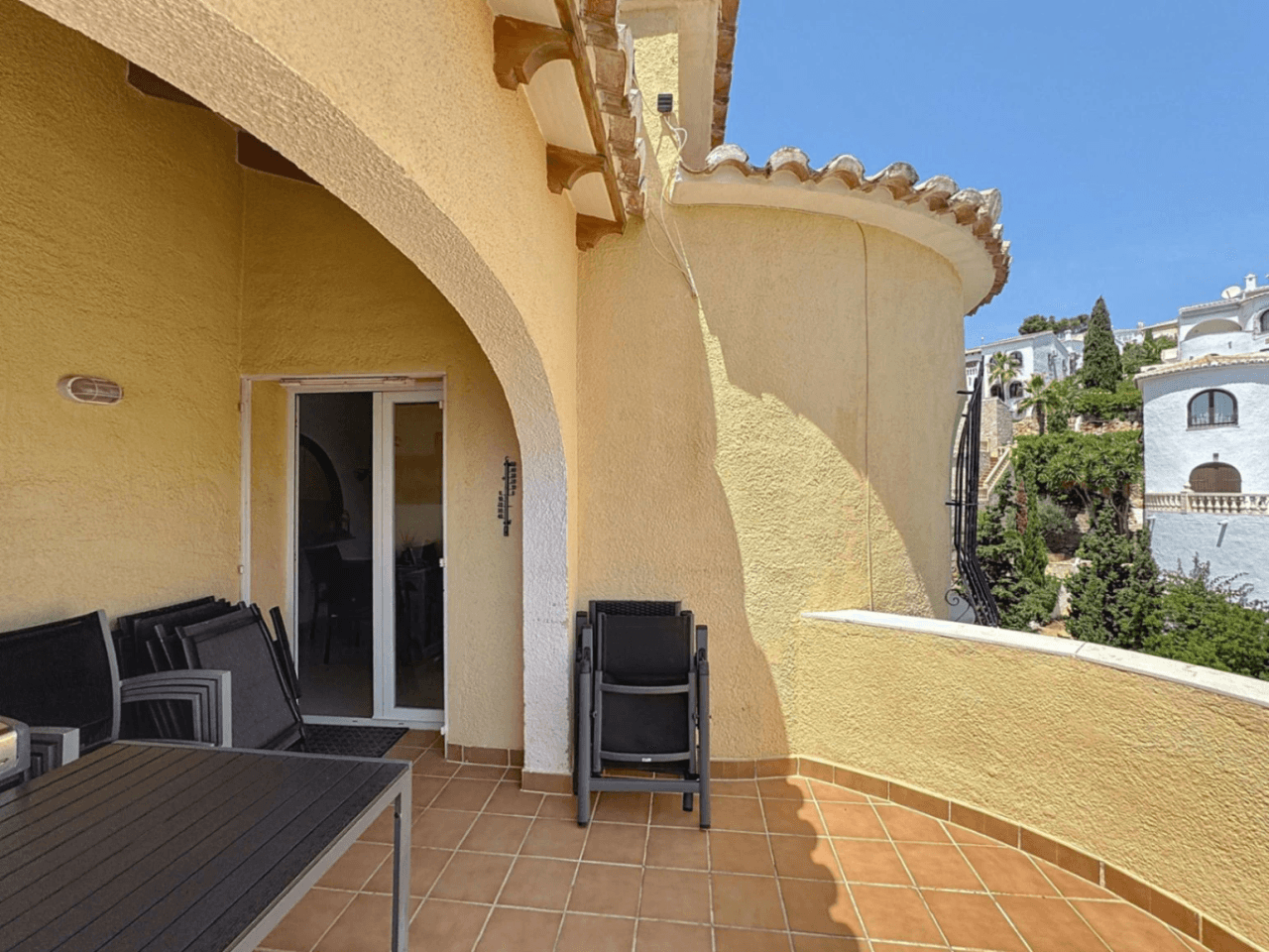 Villa Cumbre del Sol avec vue sur la mer et piscine privée