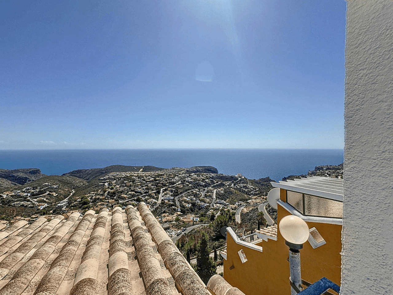 Cumbre del Sol appartement avec des vues spectaculaires sur la mer à Pueblo Panorama