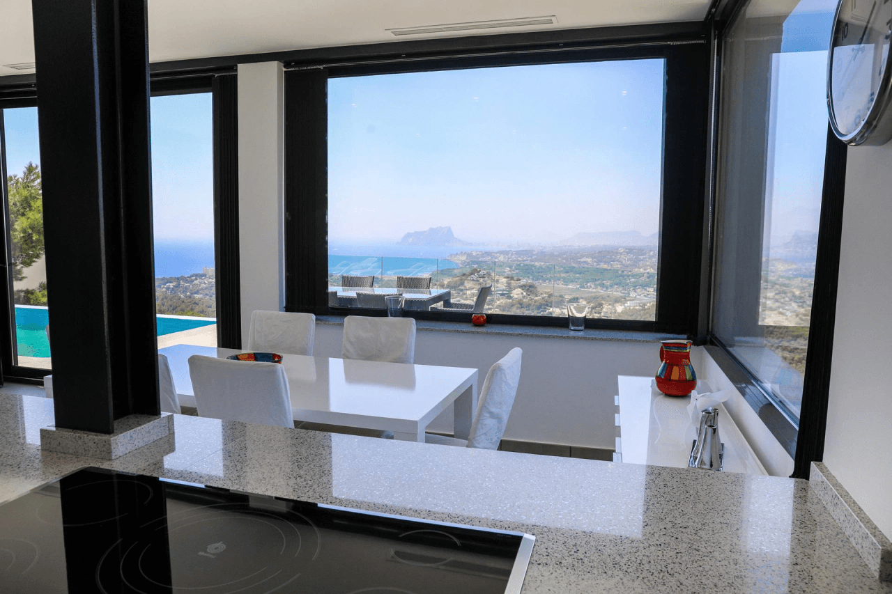 Villa moderne avec vue panoramique