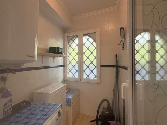Apartamento en primera línea con vista al mar en venta en Platgetes, Moraira