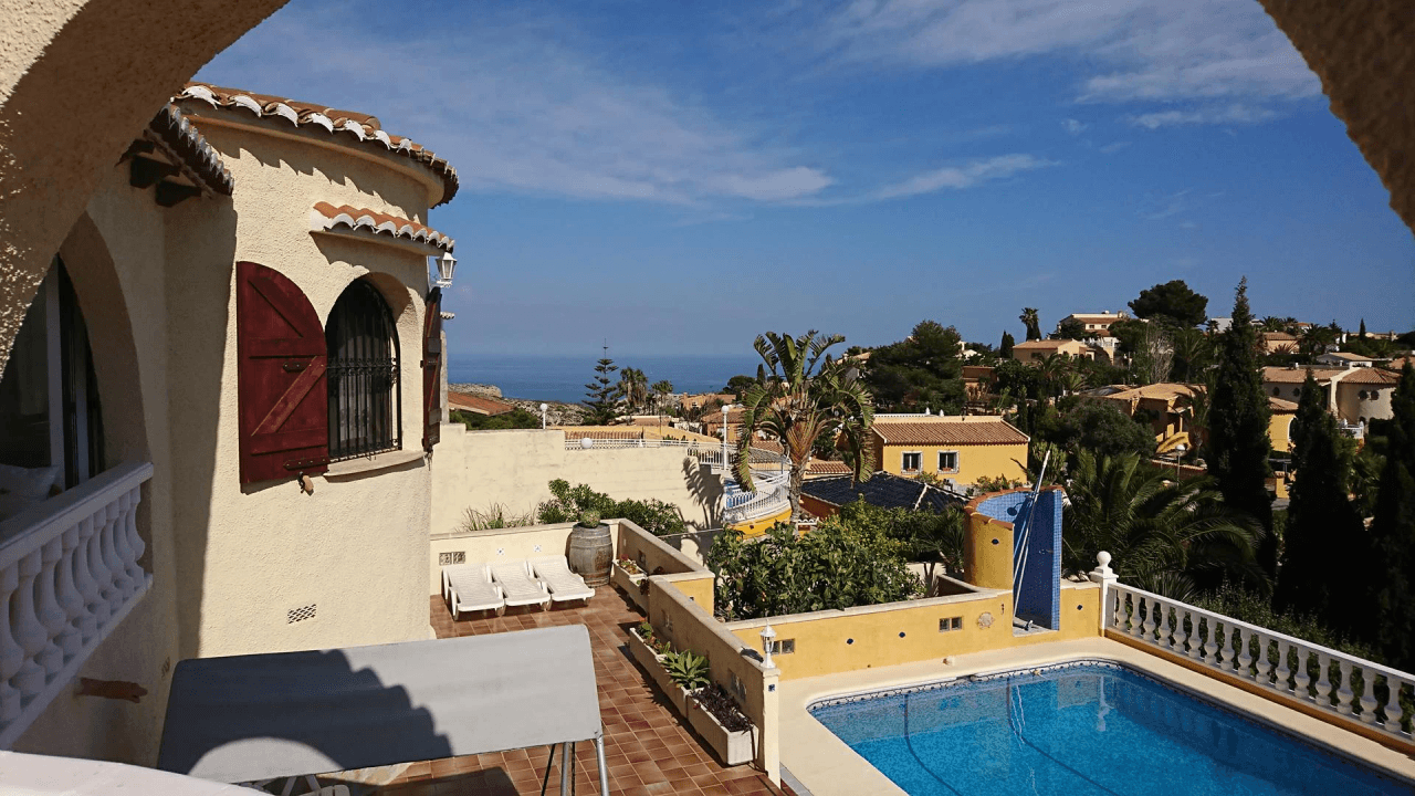 Villa avec vue sur la mer et piscine privée