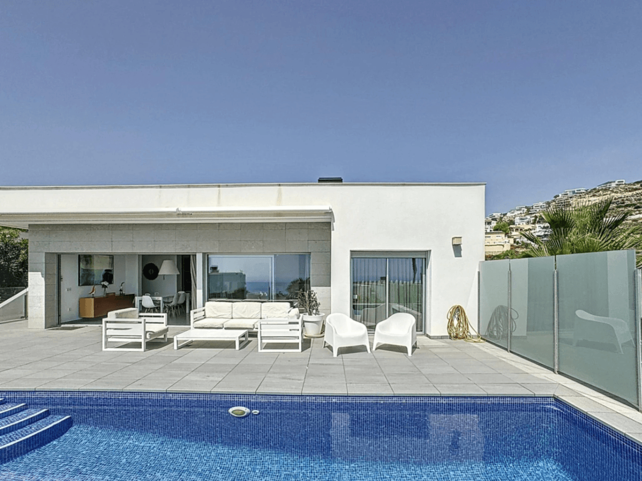 Villa moderne Cumbre del Sol avec vue sur la mer