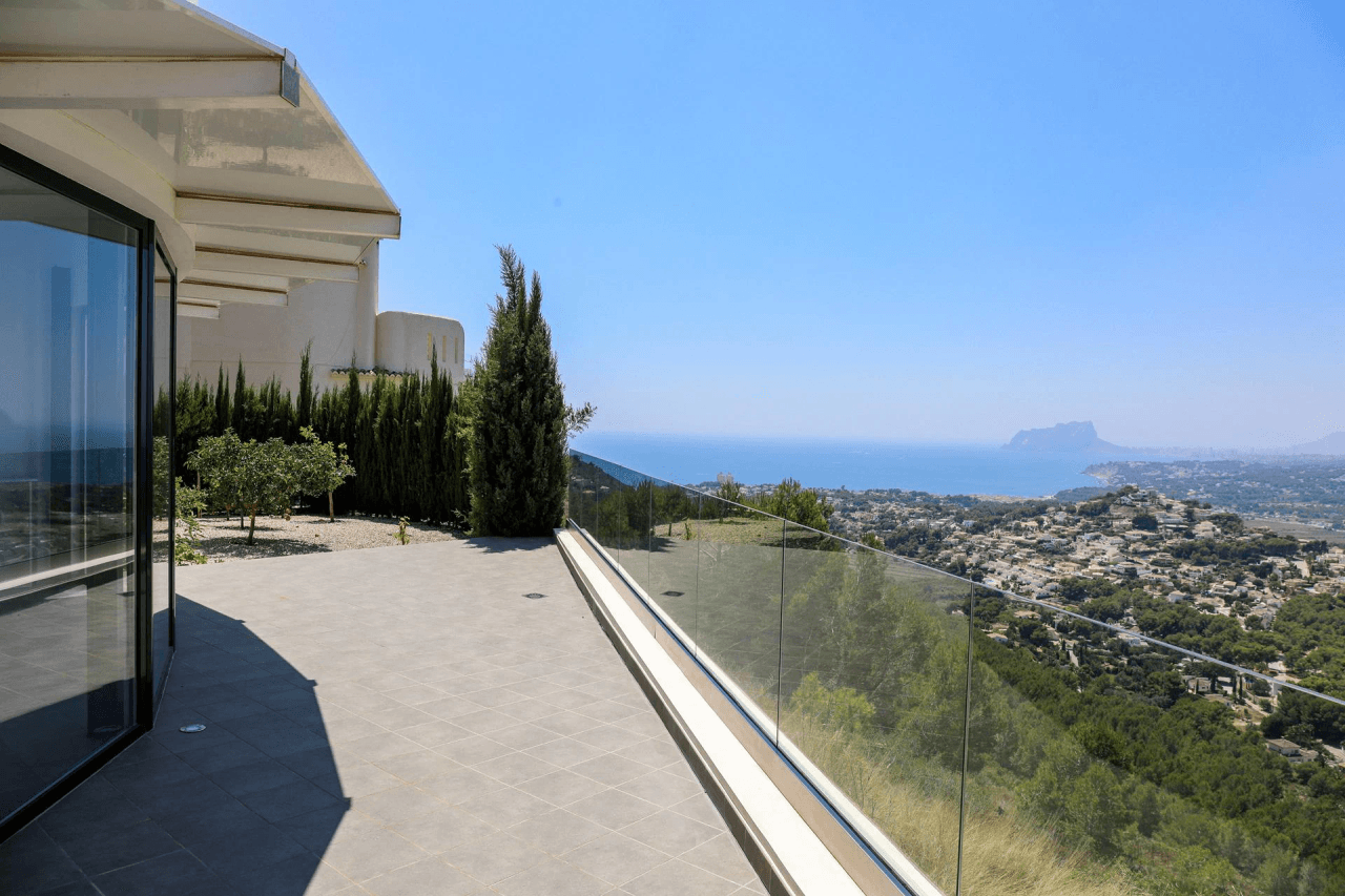 Villa moderne avec vue panoramique