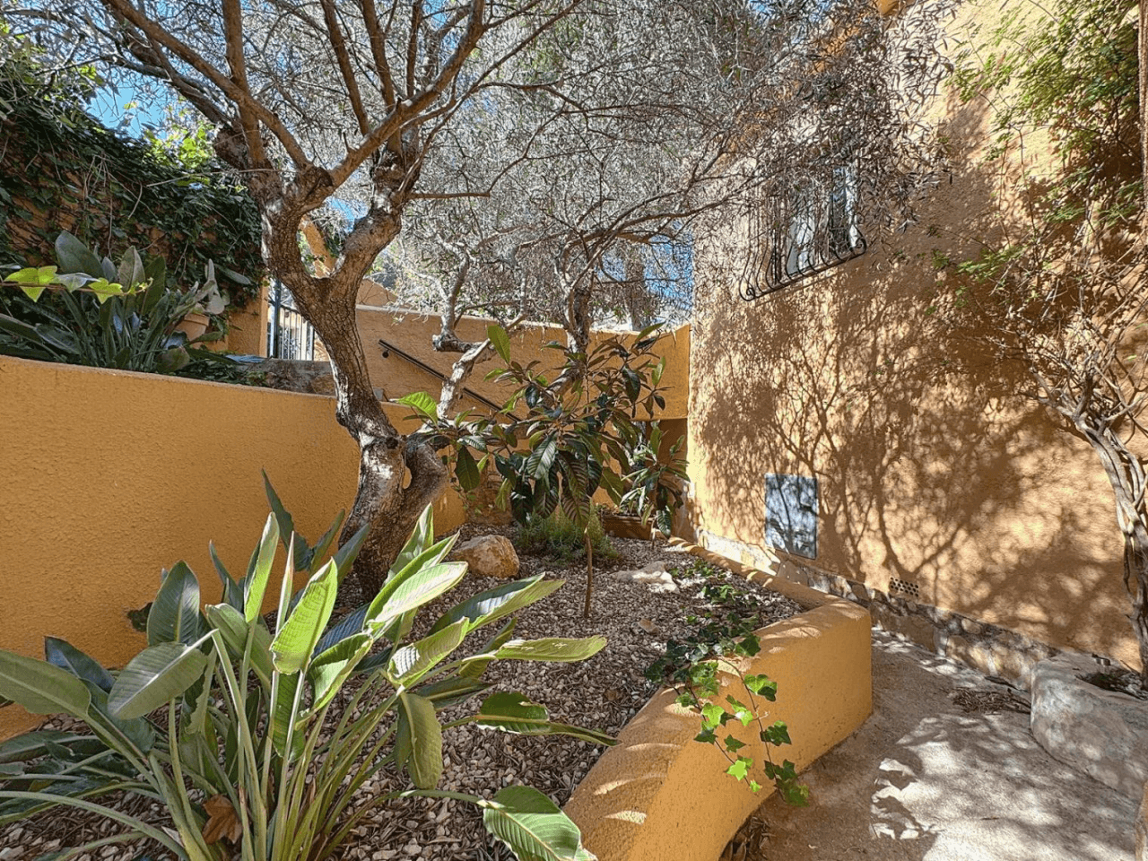 Villa Cumbre del Sol avec piscine privée et vue sur la mer