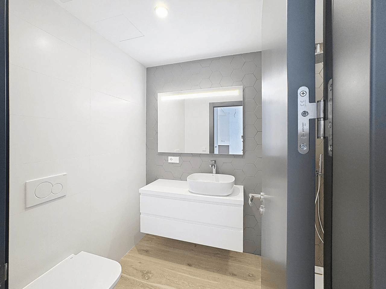 Cumbre del Sol apartamento con jardin a estrenar en Montecala Gardens