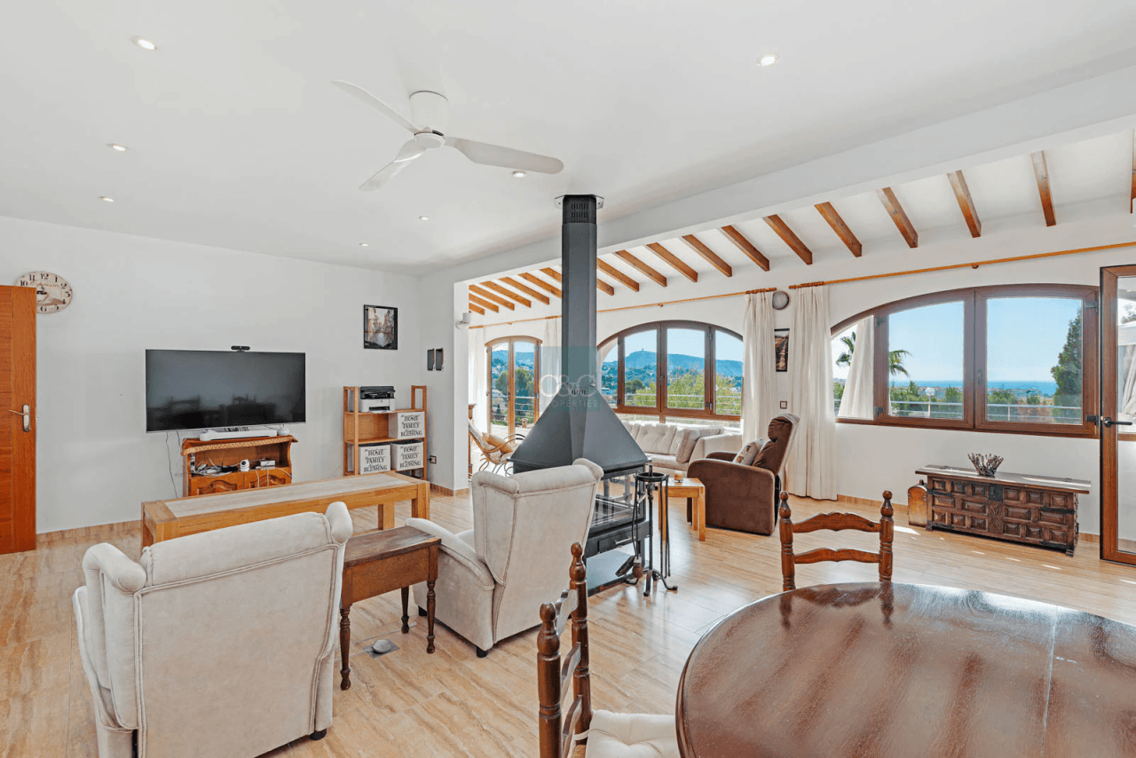 Villa avec vue sur la mer à 900m de la plage