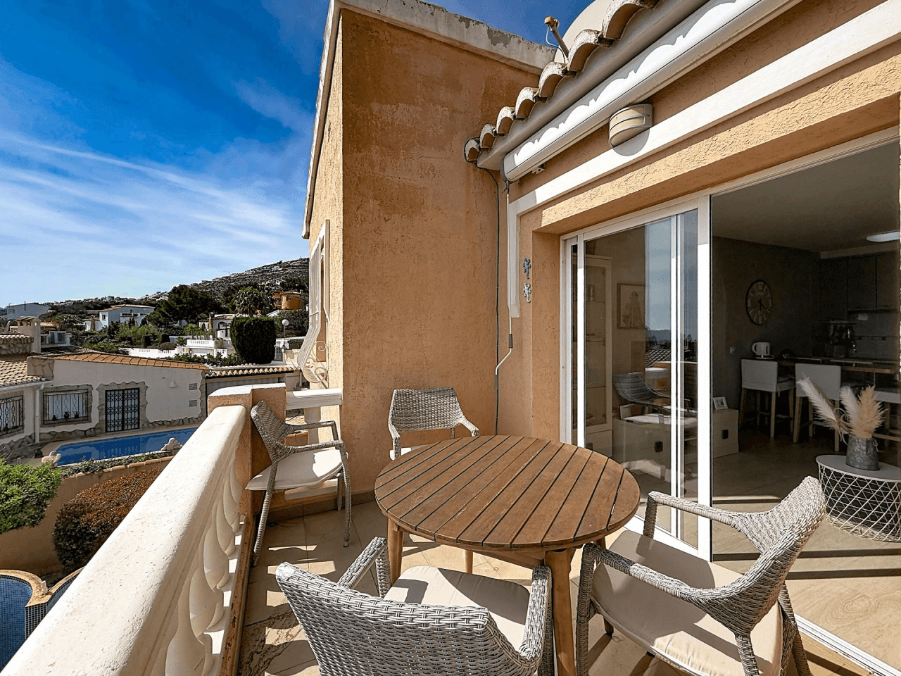 Appartement rénové à Cumbre del Sol avec vue sur la mer