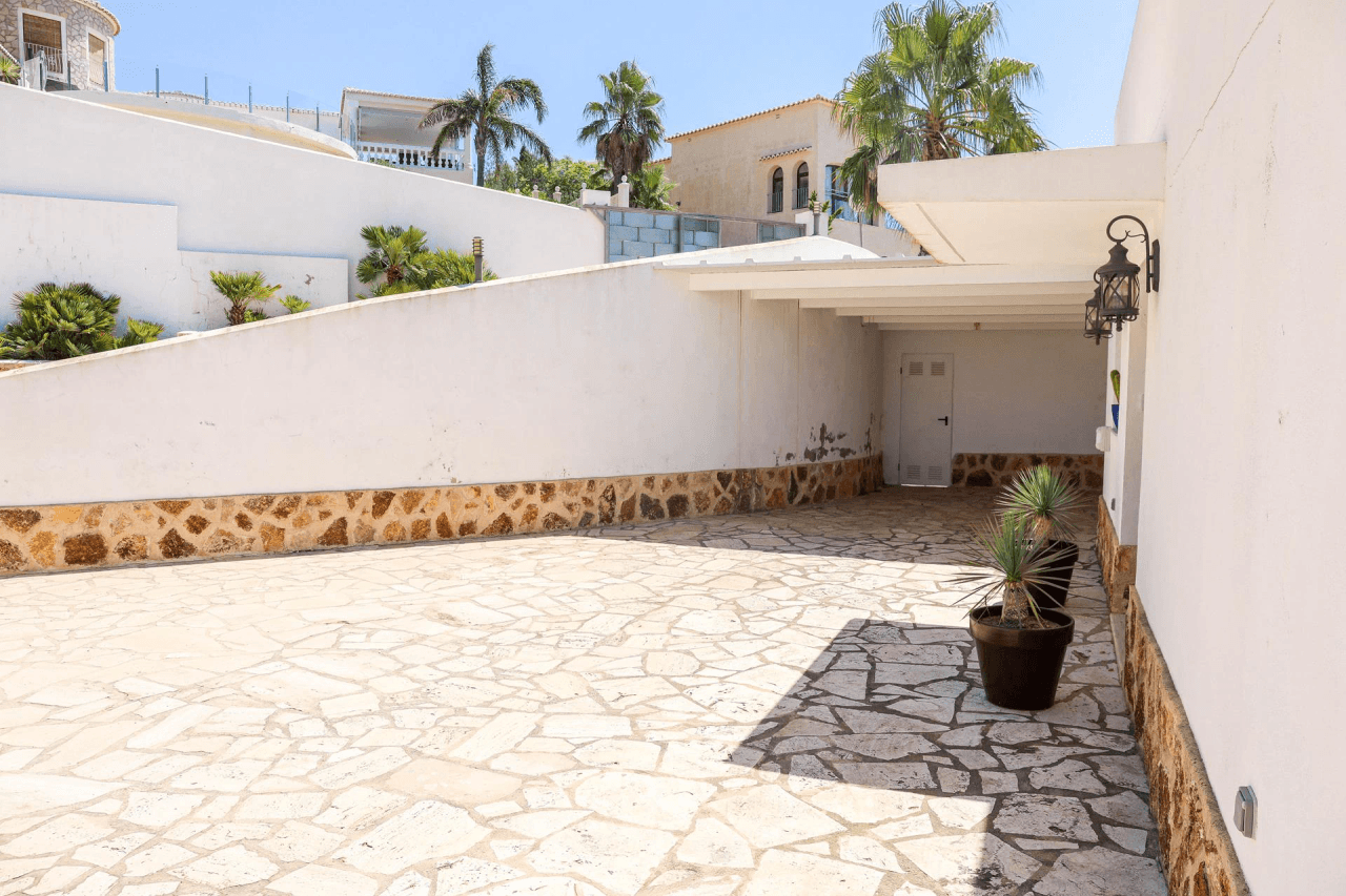 Villa moderne avec vue panoramique