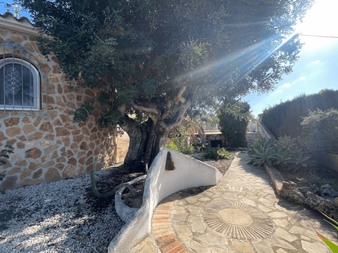 Villa de plain-pied à vendre avec une vue mer magnifique, à proximité des commodités à San Jaime, Benissa