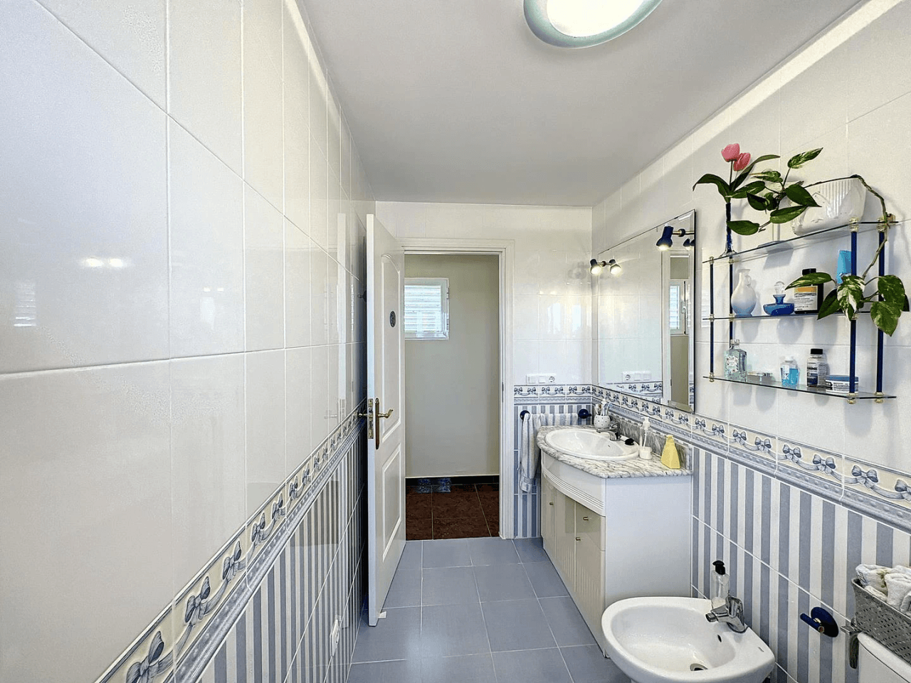 Villa Cumbre del Sol avec piscine privée proche de tous les services